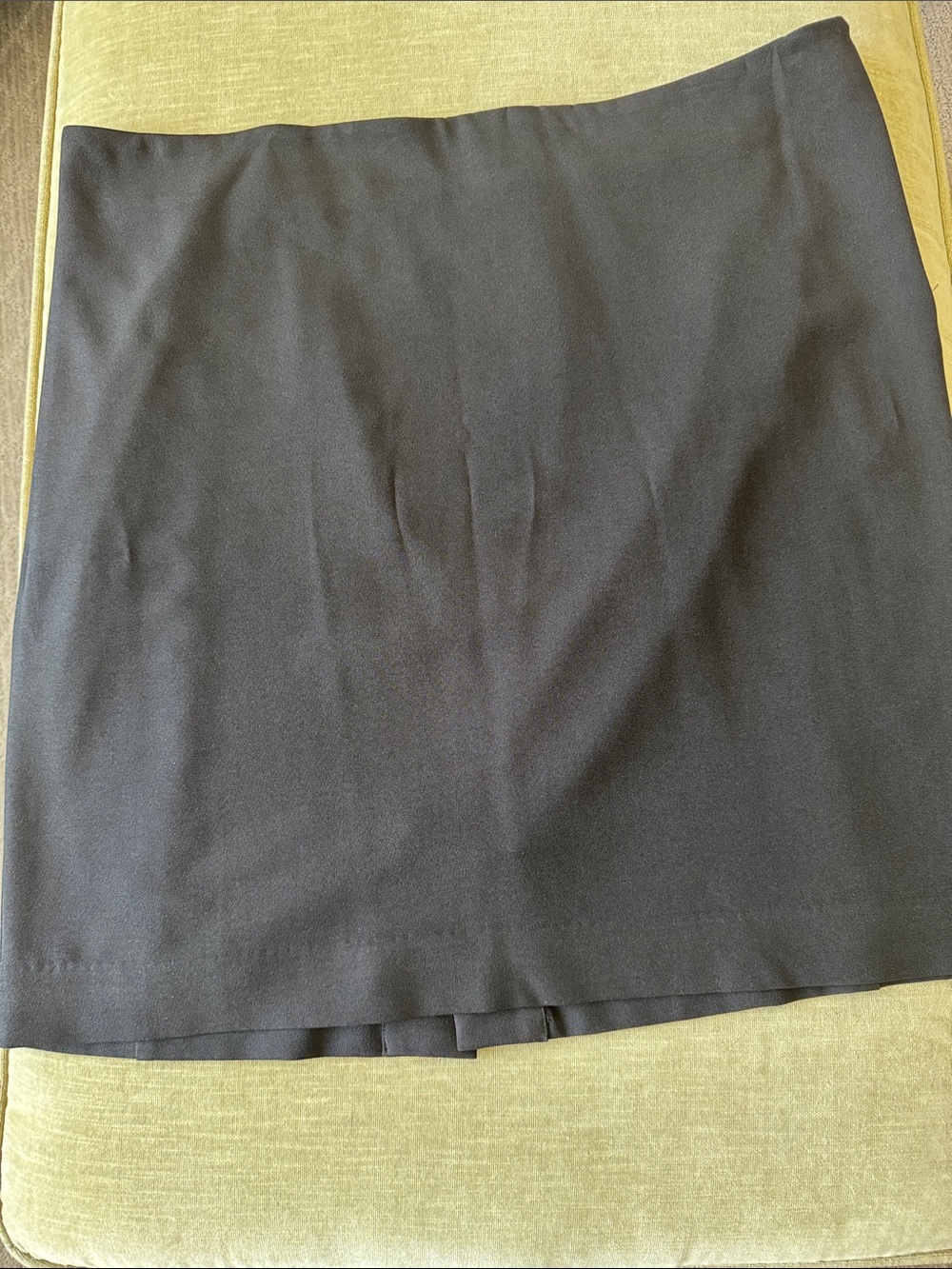 MM Lafleur Classic Black Pencil Skirt